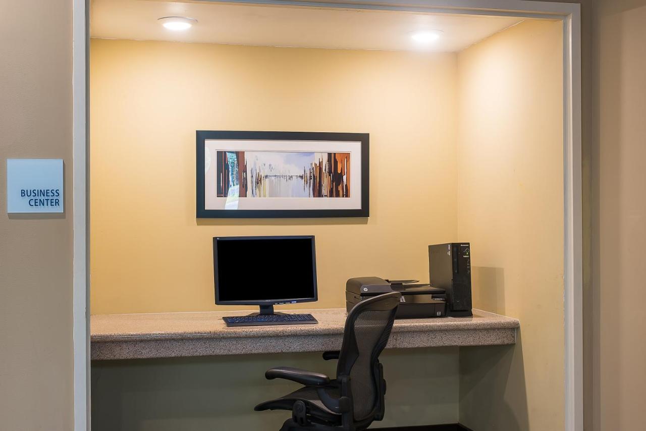 Holiday Inn Express Princeton Southeast By Ihg Plainsboro Eksteriør bilde