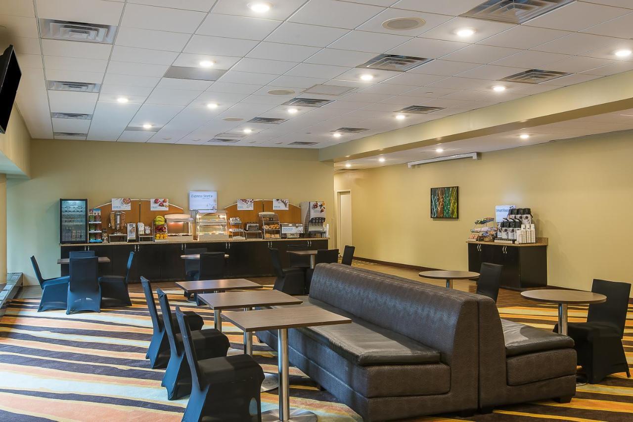 Holiday Inn Express Princeton Southeast By Ihg Plainsboro Eksteriør bilde
